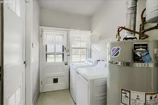 2226 N Sumner St, Portland, OR 97217 - Photo 25