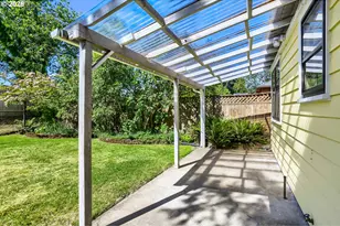 2226 N Sumner St, Portland, OR 97217 - Photo 25