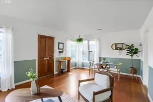 2226 N Sumner St, Portland, OR 97217 - Photo 7