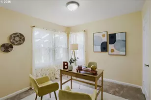 2226 N Sumner St, Portland, OR 97217 - Photo 9