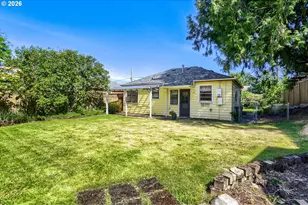 2226 N Sumner St, Portland, OR 97217 - Photo 27