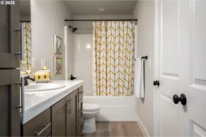 12086 SE Harold St, Portland, OR 97266 - Photo 21