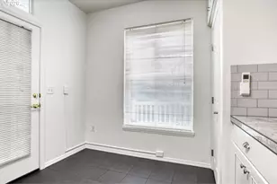 1160 NE Horizon Loop, Hillsboro, OR 97124 - Photo 11