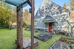 1189 Elrod Ave, Coos Bay, OR 97420 - Photo 29