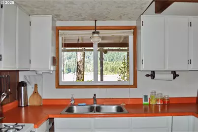 Cabin 25 Northwoods, Cougar, WA 98616 - Photo 21