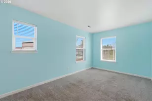 6898 SE Brigadoon St, Milwaukie, OR 97267 - Photo 9