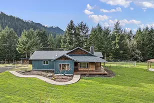 302 Scott Rd, Oakland, OR 97462 - Photo 3