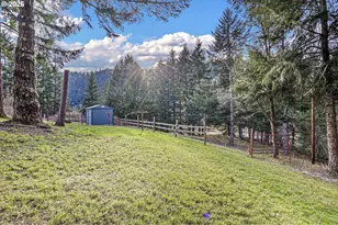 302 Scott Rd, Oakland, OR 97462 - Photo 13