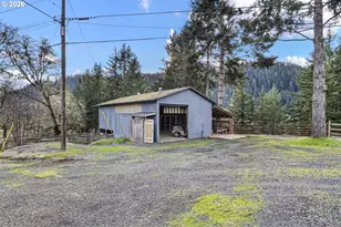 302 Scott Rd, Oakland, OR 97462 - Photo 45