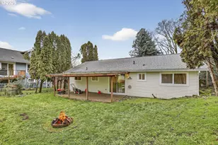 290 N 4th St, Saint Helens, OR 97051 - Photo 25