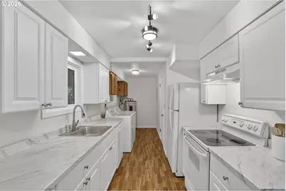 290 N 4th St, Saint Helens, OR 97051 - Photo 15