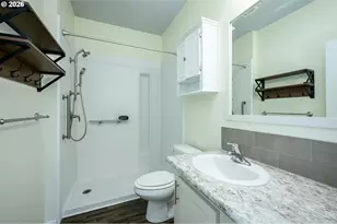 4155 NE Three Mile Ln, McMinnville, OR 97128 - Photo 31