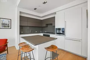 1075 NW Northrup St, Portland, OR 97209 - Photo 11