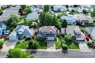 7366 Pineview St NE, Keizer, OR 97303 - Photo 41