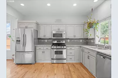 7366 Pineview St NE, Keizer, OR 97303 - Photo 11