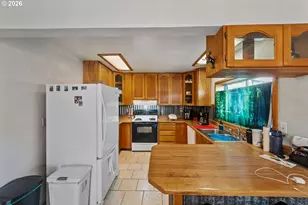 703 C St, Myrtle Point, OR 97458 - Photo 41