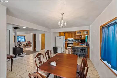 703 C St, Myrtle Point, OR 97458 - Photo 39