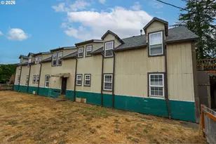 1740 Spruce St, Myrtle Point, OR 97458 - Photo 15