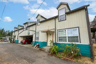 1740 Spruce St, Myrtle Point, OR 97458 - Photo 11