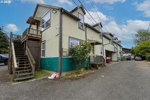 1740 Spruce St, Myrtle Point, OR 97458 - Photo 9