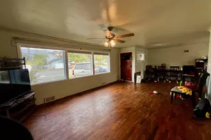 1271 Centennial Blvd, Springfield, OR 97477 - Photo 3