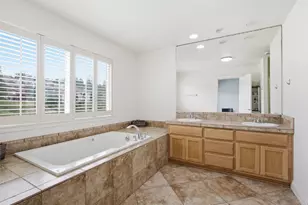 15711 NE 20th Pl, Vancouver, WA 98686 - Photo 17