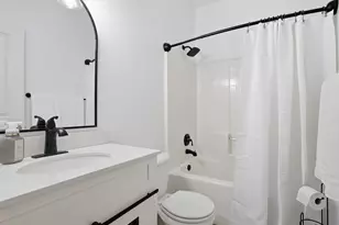 15711 NE 20th Pl, Vancouver, WA 98686 - Photo 13