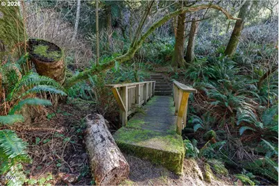 504 Creekside Ln, Yachats, OR 97498 - Photo 9