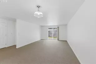 355 S King St, Salem, OR 97302 - Photo 11