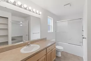 355 S King St, Salem, OR 97302 - Photo 17