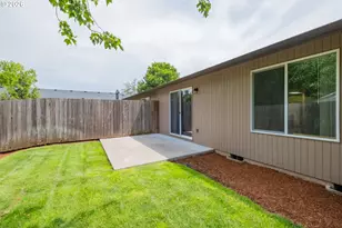 355 S King St, Salem, OR 97302 - Photo 23