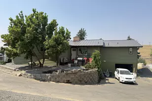 73877 Caldwell Ln, Pendleton, OR 97801 - Photo 1