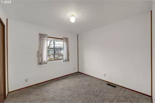 1199 N Terry St, Eugene, OR 97402 - Photo 19