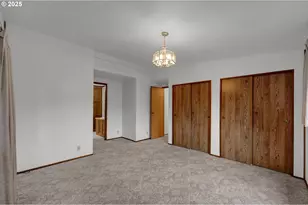 1199 N Terry St, Eugene, OR 97402 - Photo 13