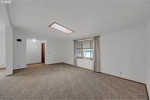 1199 N Terry St, Eugene, OR 97402 - Photo 9