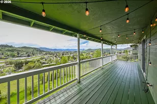 208 Jamie Loop, Roseburg, OR 97471 - Photo 7