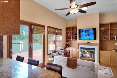 3023 Ashley Loop, Eugene, OR 97405 - Photo 7