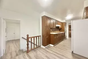 18505 SE Clinton St, Gresham, OR 97030 - Photo 11