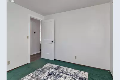 12146 SW Taylor Ct, Portland, OR 97225 - Photo 17