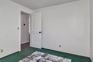 12146 SW Taylor Ct, Portland, OR 97225 - Photo 17