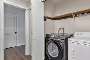 12146 SW Taylor Ct, Portland, OR 97225 - Photo 13
