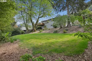 1733 SW Custer St, Portland, OR 97219 - Photo 29