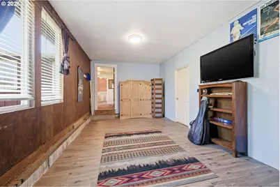 89387 Territorial Hwy, Elmira, OR 97437 - Photo 29