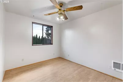 3004 Oak St, Longview, WA 98632 - Photo 39