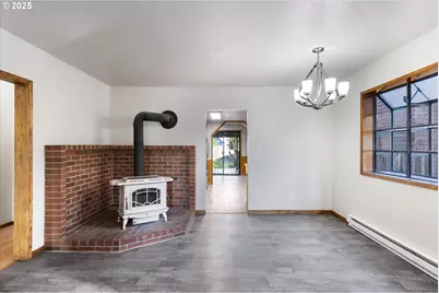 3004 Oak St, Longview, WA 98632 - Photo 7