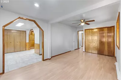 3004 Oak St, Longview, WA 98632 - Photo 15