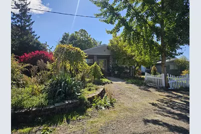 32697 S Meridian Rd, Woodburn, OR 97071 - Photo 43