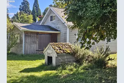 32697 S Meridian Rd, Woodburn, OR 97071 - Photo 9