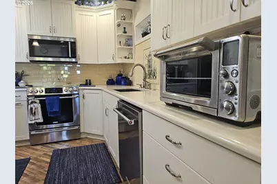 32697 S Meridian Rd, Woodburn, OR 97071 - Photo 21
