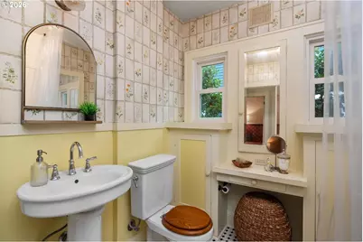 3748 NE 23rd Ave, Portland, OR 97212 - Photo 23